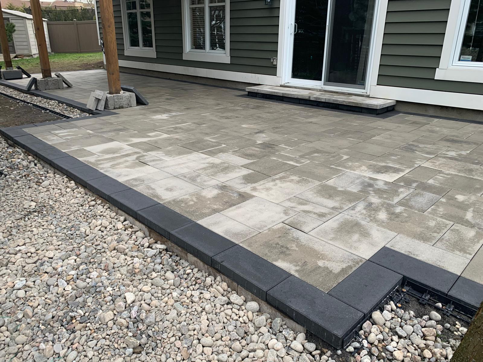 Backyard Patio Border — Patio
